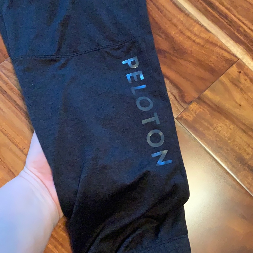 Peloton nualime cool down jogger
